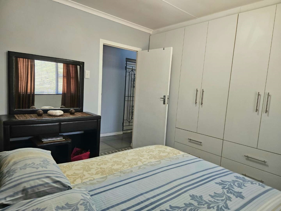 4 Bedroom Property for Sale in Pearly Beach Western Cape